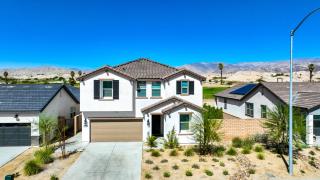 Villa Novello-Modern 4BR Home-Pool, Spa, Pickleball & Game Loft - 8