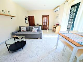 Air-conditioned duplex penthouse in the heart of Seville - 0