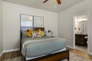 Mountain Peaks Getaway 4BR4BA Pet-Friendly Central AC Near Downtown Trails - 1