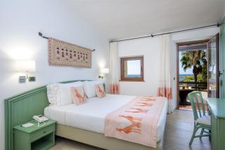 Cormoran Hotel & Residence - 7