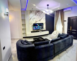 Golden Horizon Apartments - 5