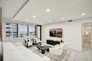 Steps to the Beach 3BR 2BA Condo Resort Perks and Ocean Glimpse 1406 - 9