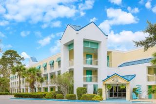 Hotel Carolina Standard Room - 1 King Bed - 9