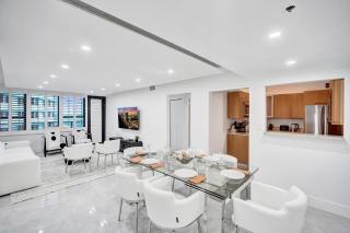 Steps to the Beach 3BR 2BA Condo Resort Perks and Ocean Glimpse 1406 - 8