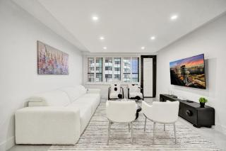 Steps to the Beach 3BR 2BA Condo Resort Perks and Ocean Glimpse 1406 - 3