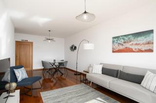 Blue Horizon Apartment - With Sea View - 2