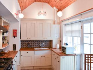 Ukc4174 The Cottage By The Sea - 3