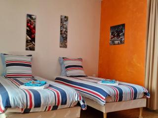 Les Hortensias GR 34 - Chambres d'Hôtes - 1