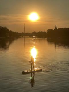Houseboat on the water - 3