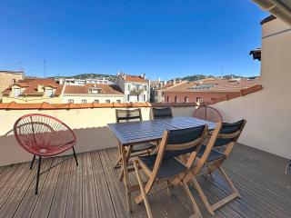 Rooftop terrasse 1 bedroom in rue d'Antibes, 5 min from the Croisette 214 - 0