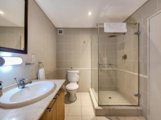 Cozy and stylish with exceptional views! - 3