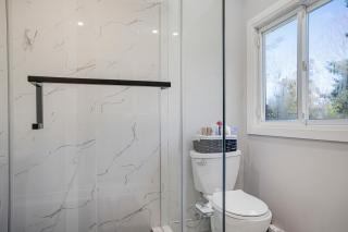 Rustic Lakefront Cottage with Fire Pit & Scenic Views - 8