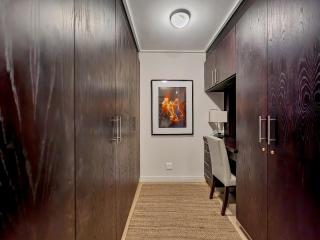 Cozy and stylish with exceptional views! - 2