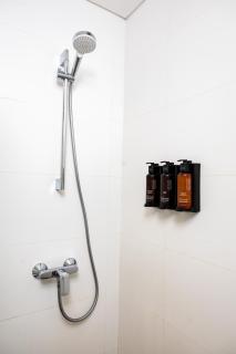 Steps from the Shopping del Sol! - 3