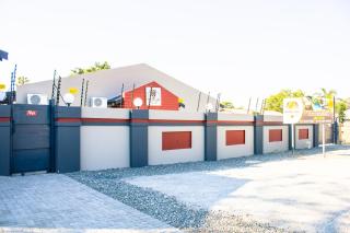 Silver Lake Lodge Rustenburg - 0