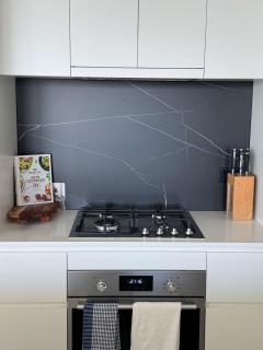 Melrose park olympic stay FREE parking - 3