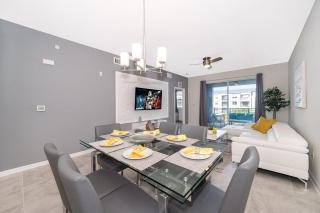 3180-305MN STOREY LAKE, CONDO 2/2 POOL VIEW - 3