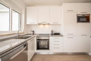 GuestReady - Sunny Retreat in Costa da Caparica - 1