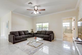 Outdoor Kitchen and Patio Loxahatchee Oasis! - 3