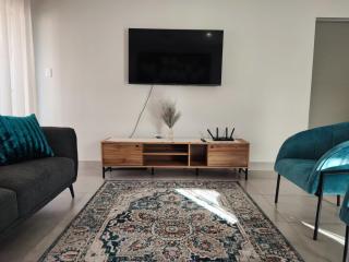 Duplex 59 - 1 on York - 8