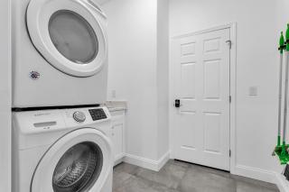 roomstr Vermont Suite 1 Bedroom in South Tampa with Private Full Bathroom & FREE COFFEE - 5