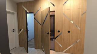 LUXURY Designer Apt I Meters to Gondola Lift I Sleeps 6 I Pool & Parking I - 6