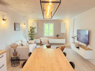 ''' Impasse d'un Instant ''' 8min Aix - Clim & Parking - 8