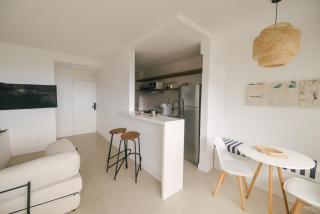 Stunning Ocean View 2 Br apartment - 1