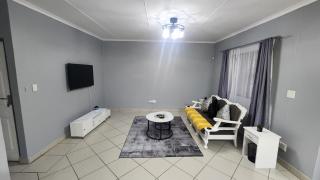 Sunnyridge Sky East London - 4