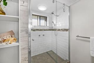 Riverfront Bliss Luxe Pet-Friendly Escape - 7