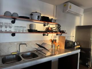 BeachLiving+PoolAccess|Dining, Kitchen&BBQ|Market - 1