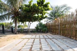 BeachVenue-2PoolVillas•BBQ•OutdoorDining•Parking - 0