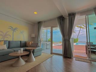 BeachVenue-2PoolVillas•BBQ•OutdoorDining•Parking - 9