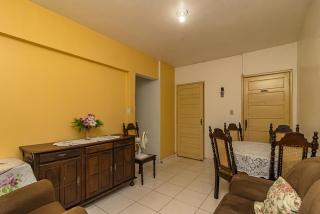 Apartamento ventilado e acolhedor - 0