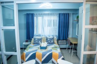 Elivion Staycations at McKinley Hill, near Venice, BGC, with Pool & Wifi - 9