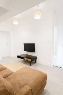 Kehoes Platinum Suite Near Etihad Stadium and Coop Live Arena Sleeps 4 - 2