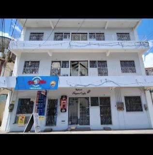 3 separate apartments in one building up to 11 guests in Cidade Velha - 4