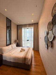 Crystal Dorsett Infinity Pool KL - 3