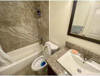 Females room bun beds - 9