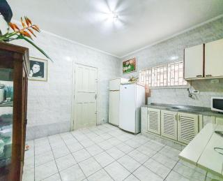 Casa 4 quartos no Centro de Ubatuba - REF NE02H - 4