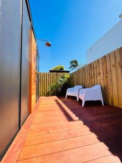 The Coconut Hut Papamoa Beach - 5