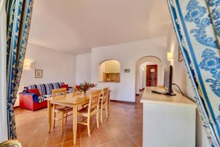 Villas with air conditioning and private outdoor area just a few minutes from La Pelosa - 3