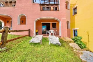 Villas with air conditioning and private outdoor area just a few minutes from La Pelosa - 8