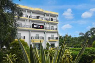 SPOT ON The Green Palace - 4