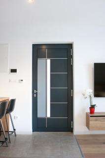 Royal Rest Apartments - 8