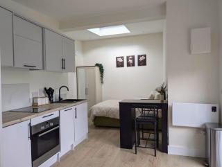 Foothills Garden Apartment - 0