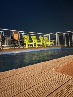 תכלת במושבה Lite Blue in the colony - 6