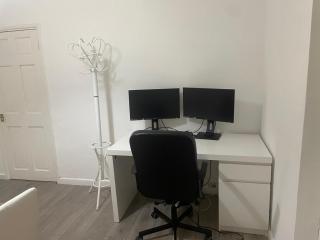 3 Bed House in Reading Area - 2