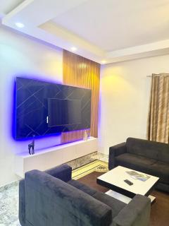 Élégant 3 pièces avec entrée personnelle à Fidjrossè, Cotonou, Wifi fibre et Parking - 0