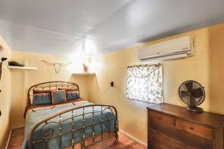 Rustic Adventure w Historic Log Cabin Forest Views 20 minutes from Flagstaff Now with Wi-Fi - 2